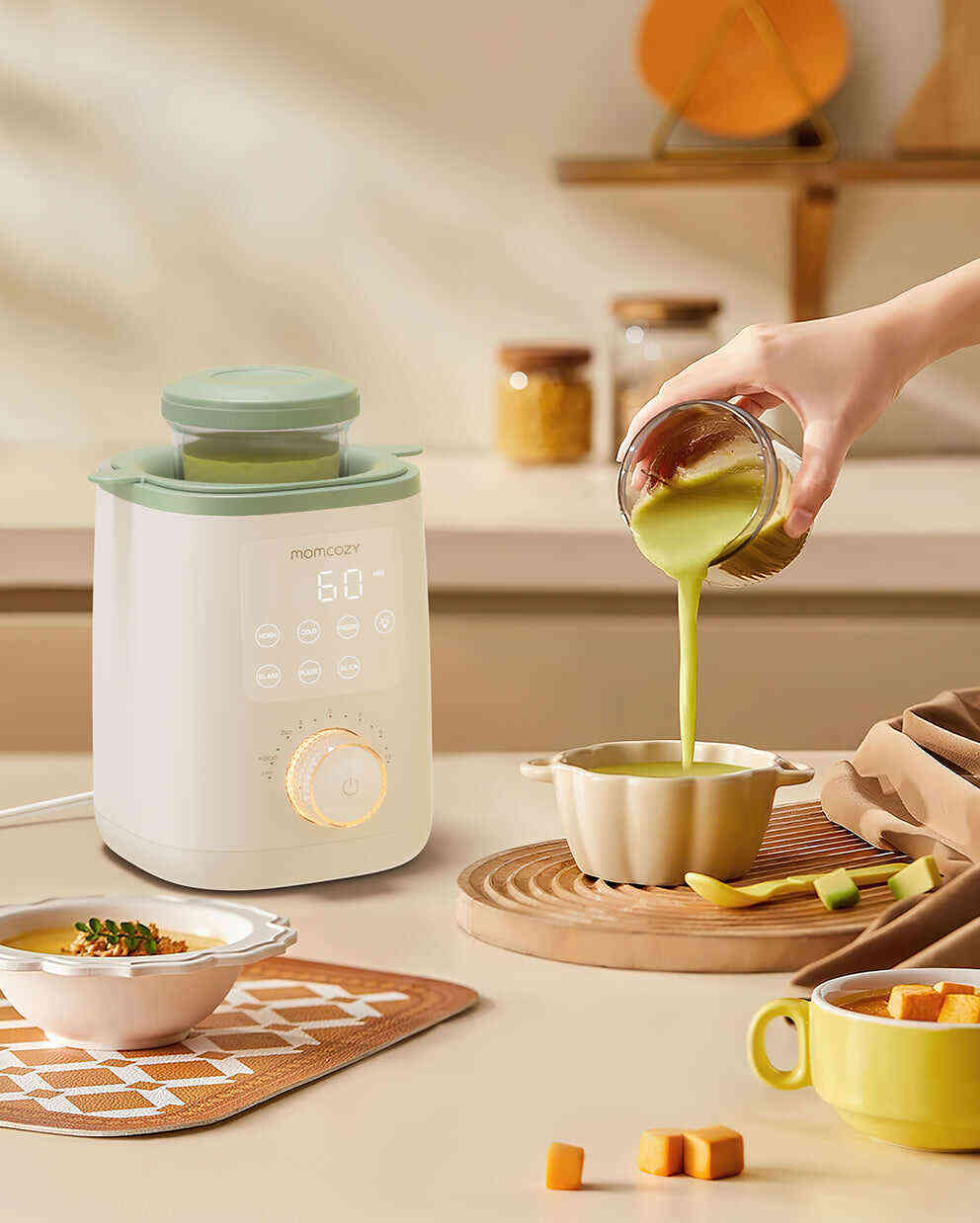 Nutri Smart 暖奶器和 120 个装母乳储存袋